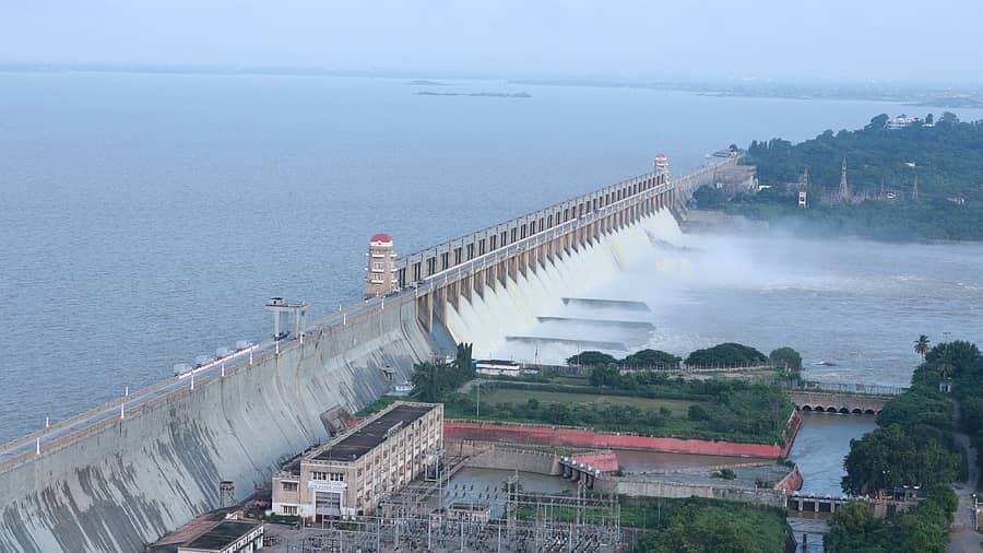 <div class="paragraphs"><p>ತುಂಗಭದ್ರಾ ಜಲಾಶಯ</p></div>